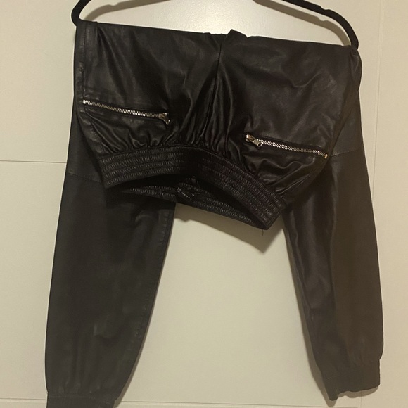 Zara faux leather - Picture 1 of 4
